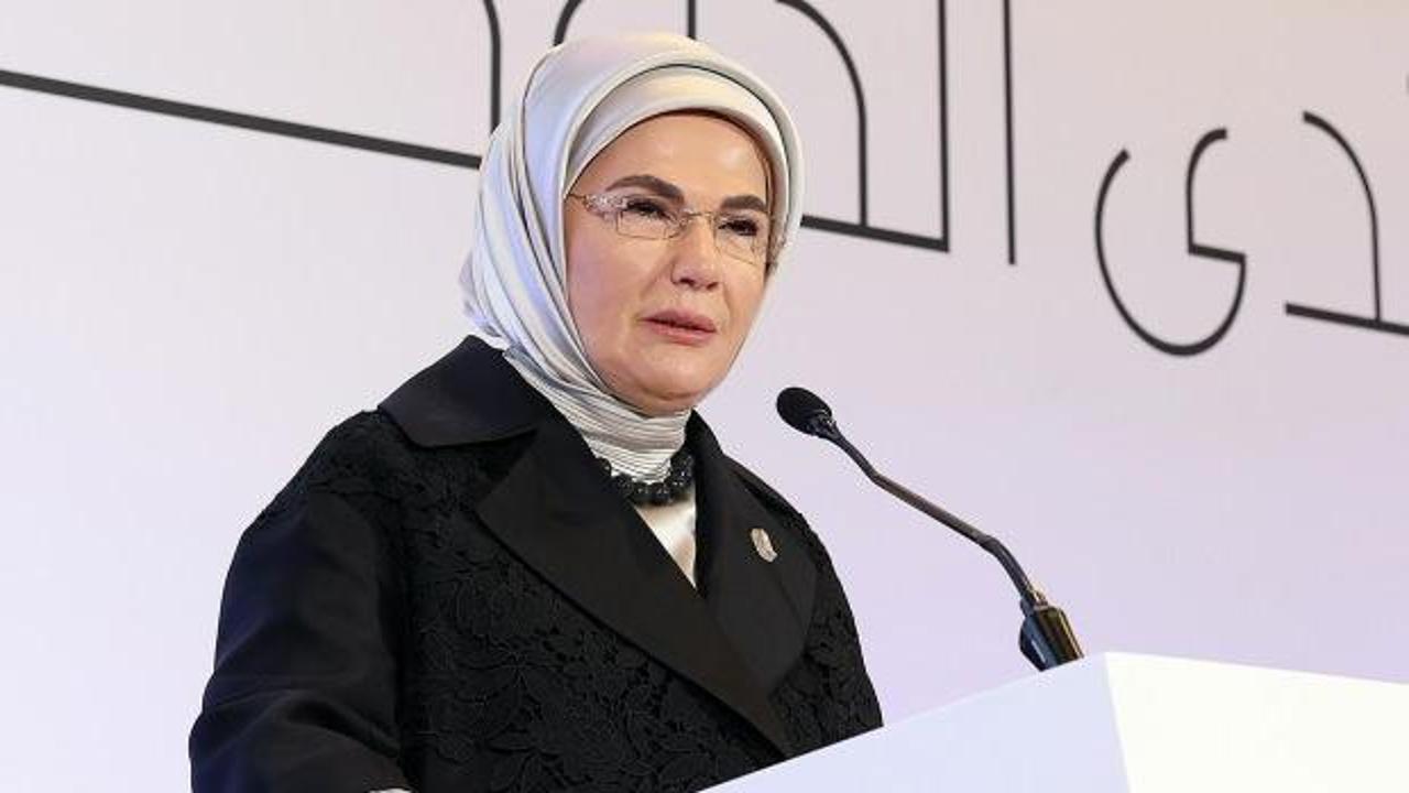 Emine Erdoğan, Şeyha Fatima Bint Mubarak ile görüştü