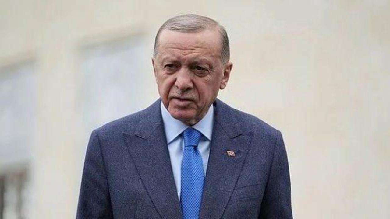 Erdoğan, cuma namazını &Uuml;sk&uuml;dar'daki Hz. Ali Camisi'nde kıldı