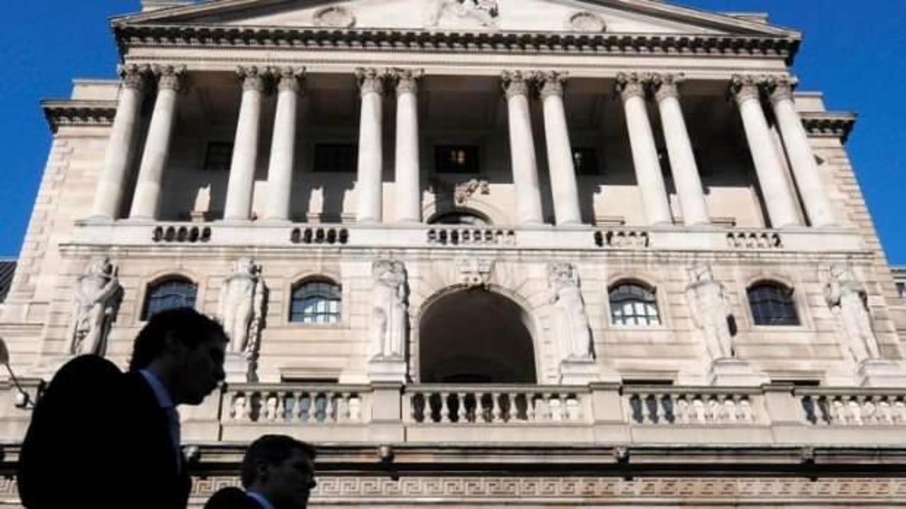 İngiltere Merkez Bankası'ndan faiz indirimi