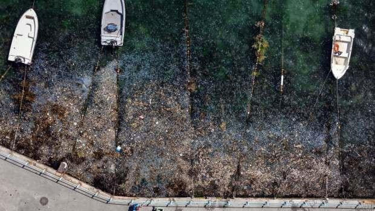 İstanbul Boğazı'ndaki kirlilik havadan g&ouml;r&uuml;nt&uuml;lendi