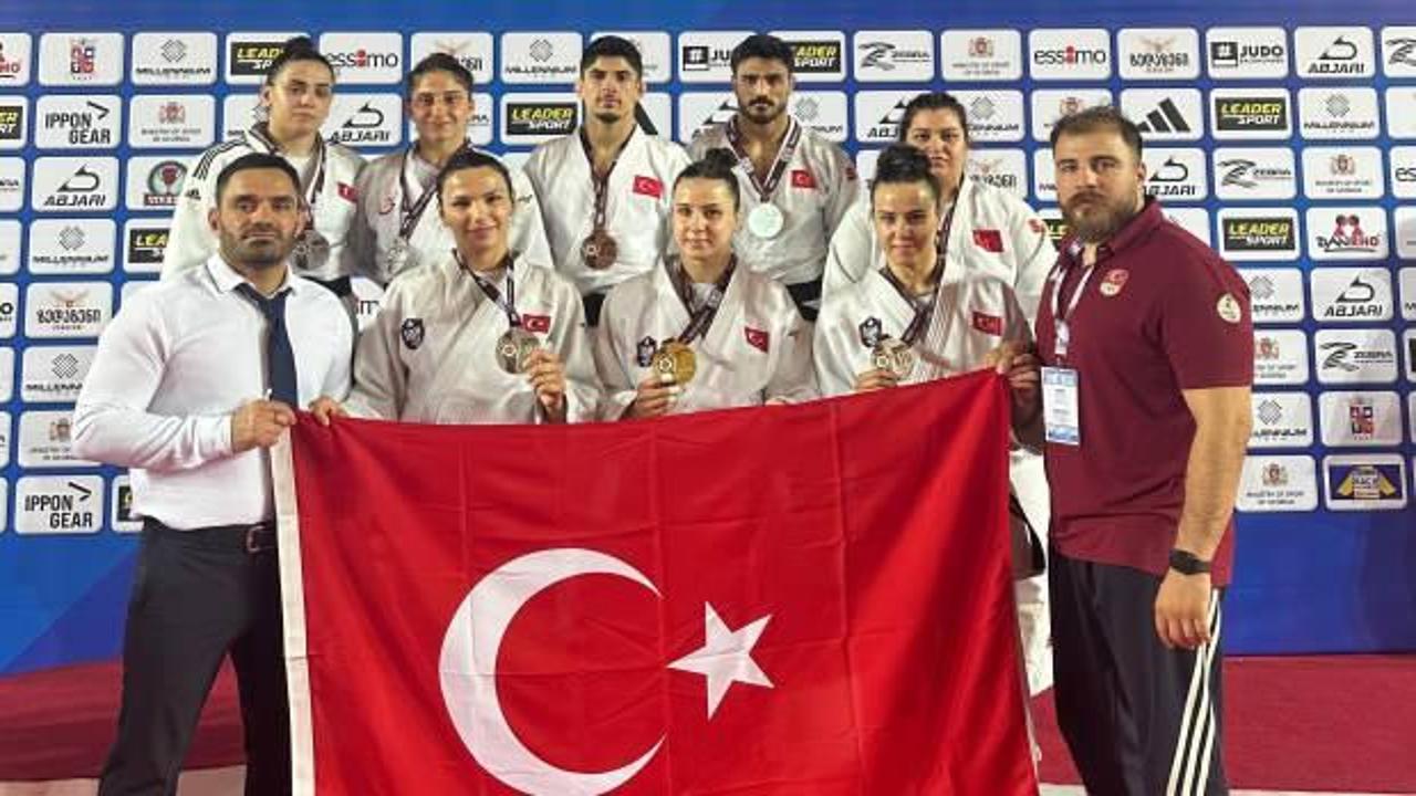 Milli judoculardan 1'i altın 8 madalya