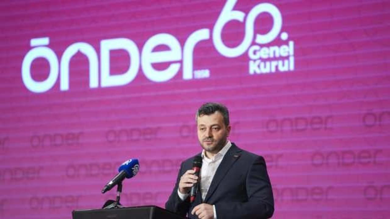 ÖNDER İmam Hatipliler Derneği'nde başkanlığa yeniden Abdullah Ceylan seçildi