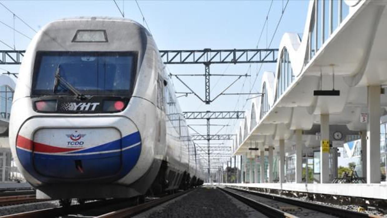 YHT istasyonlarındaki "Turuncu Masa" engelleri kaldırıp ulaşımı kolaylaştırıyor