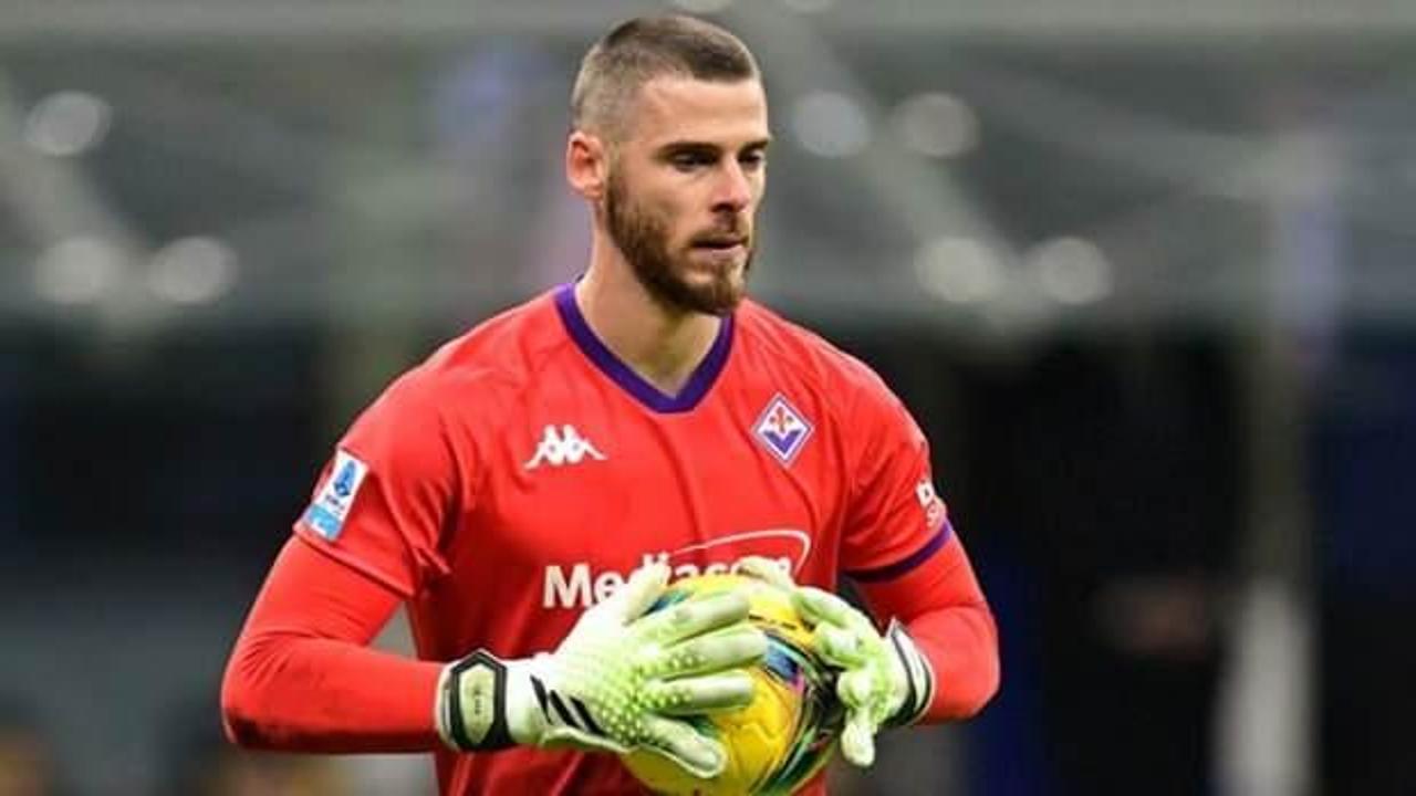 3 yıl daha kontratı vardı! F.Bah&ccedil;e &uuml;zerini &ccedil;izdi! D&uuml;nya yıldızı i&ccedil;in nabız yoklanacak