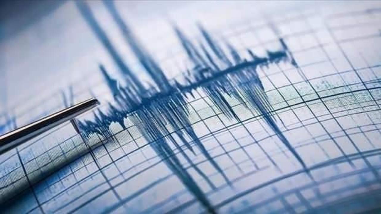 Ege Denizi'nde 4.9 büyüklüğünde deprem