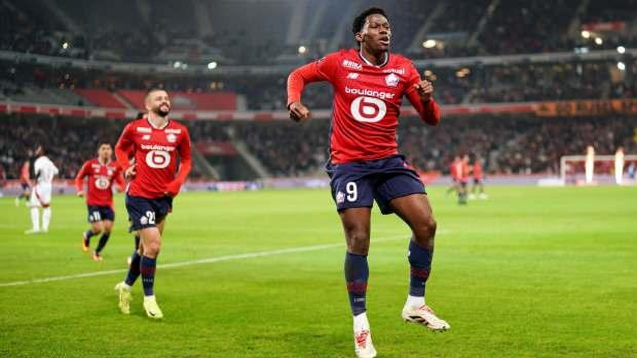 Fransa'dan m&uuml;jdeli haber geldi! Fenerbah&ccedil;e istiyordu! Yıldız oyuncu takımına veda etti