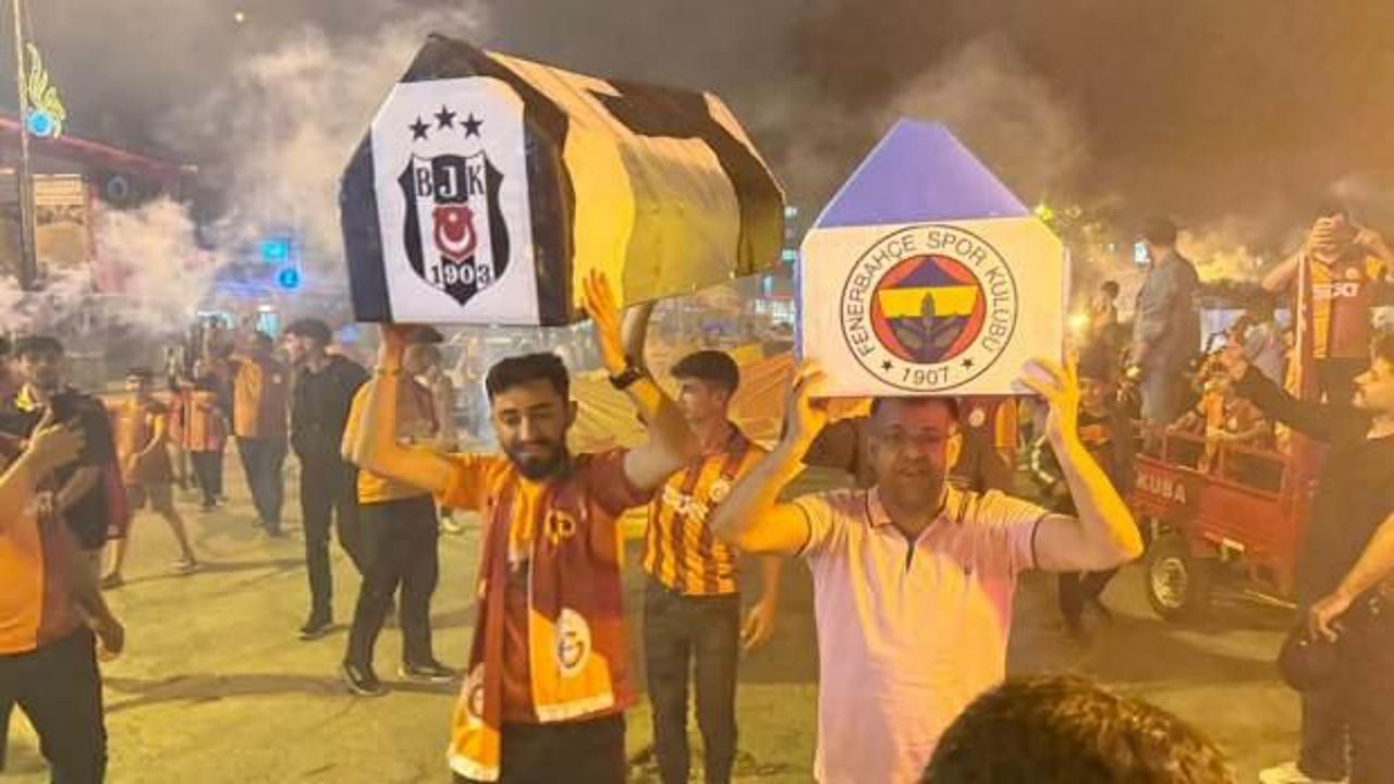 Iğdır'da Fenerbahçe ve Beşiktaş'ın 'tabutu' taşındı