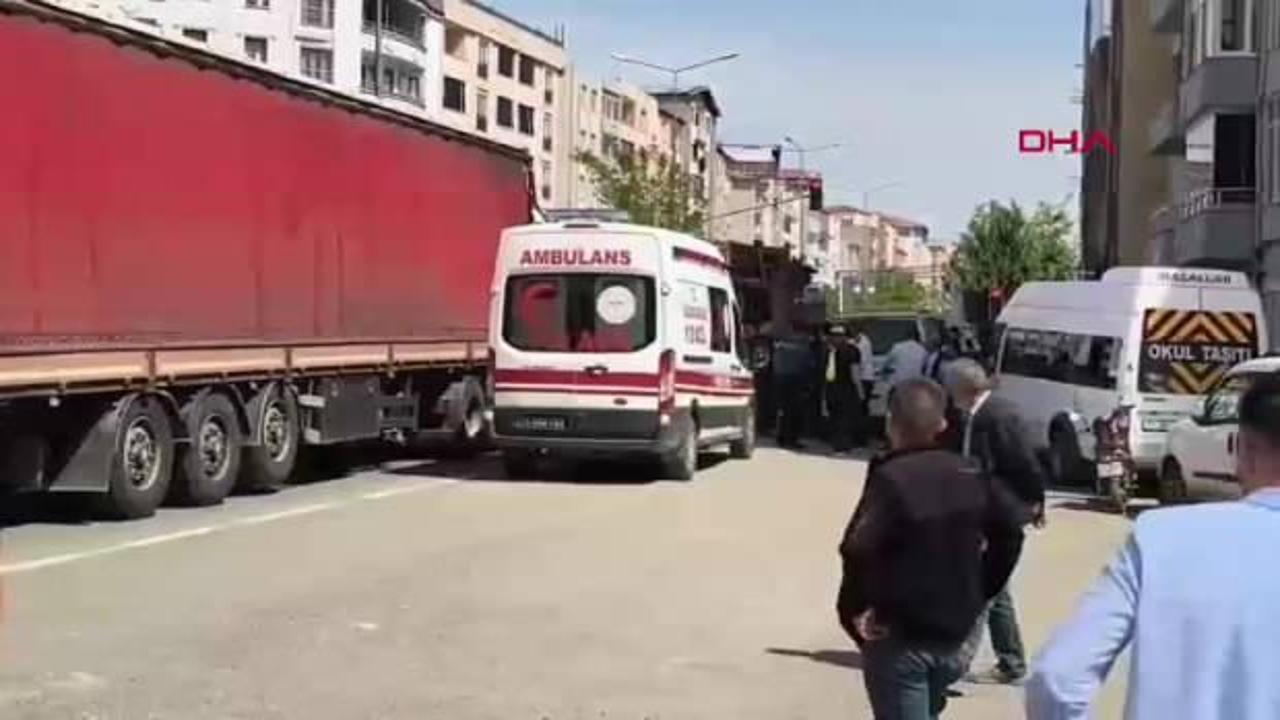 Iğdır'da TIR'ın çarptığı yaya hayatını kaybetti