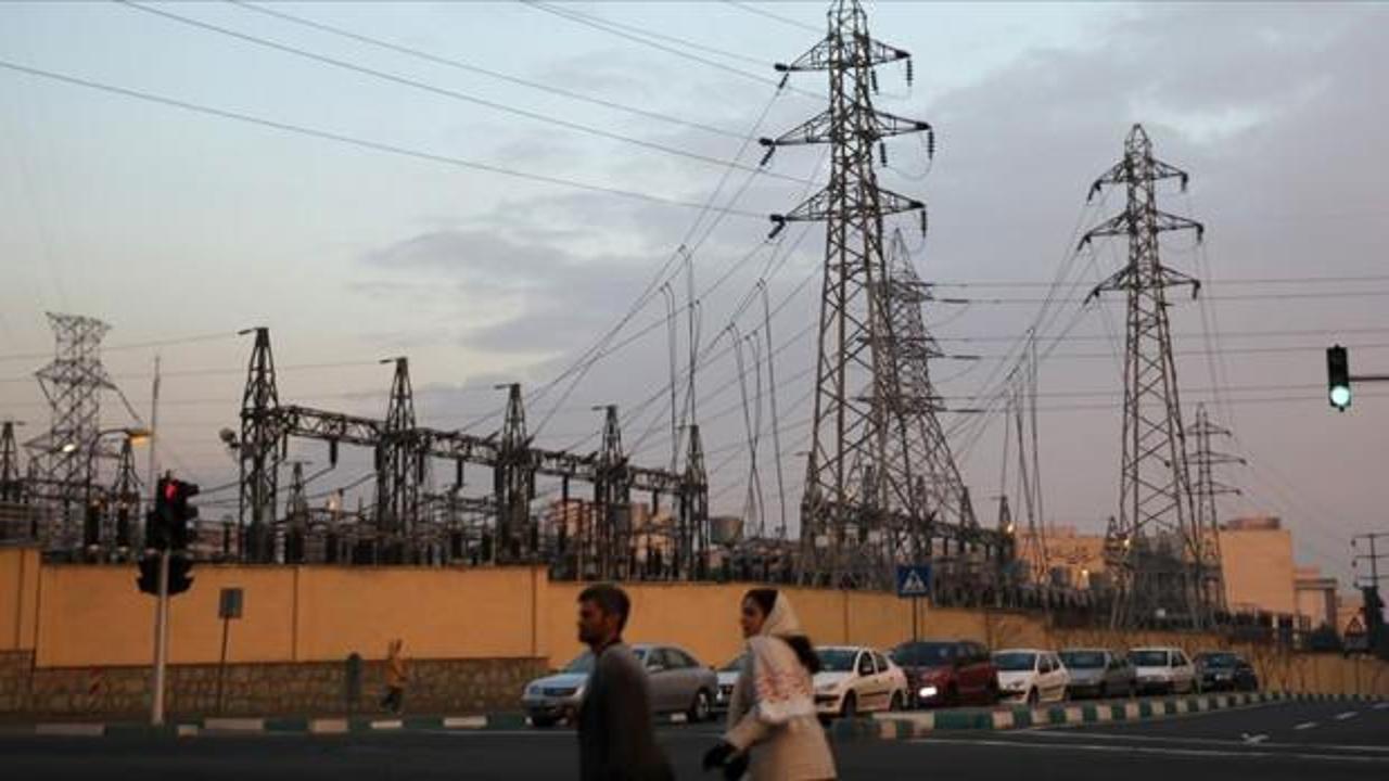 İran'da enerji krizi! Aşırı tüketen yüzlerce evin elektriği kesildi