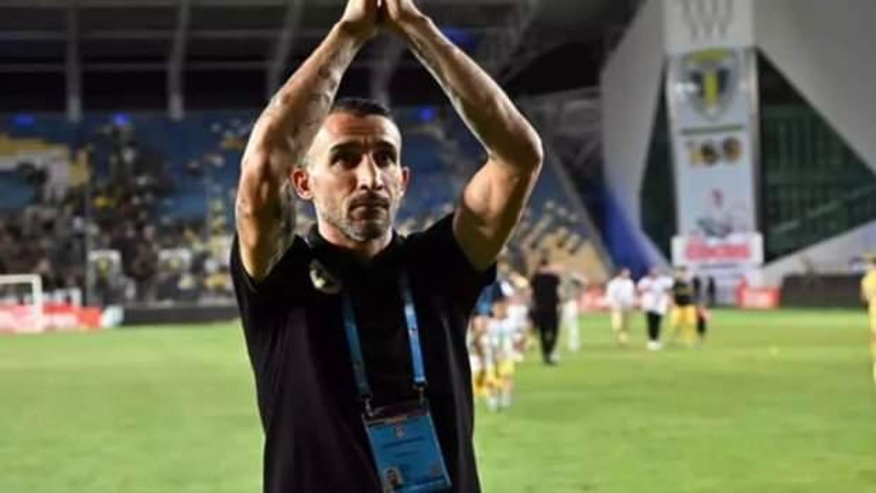 Avrupa ekibini çalıştıran Mehmet Topal sezon finalinde galip geldi