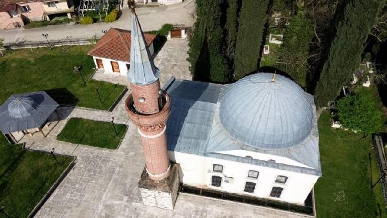 Abdülmecid'in eşi Peruste Rahime Sultan tarafından yaptırılan cami 133 yıldır ayakta