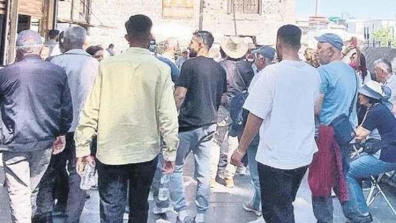 PKK kendini feshetti bölge şenlendi