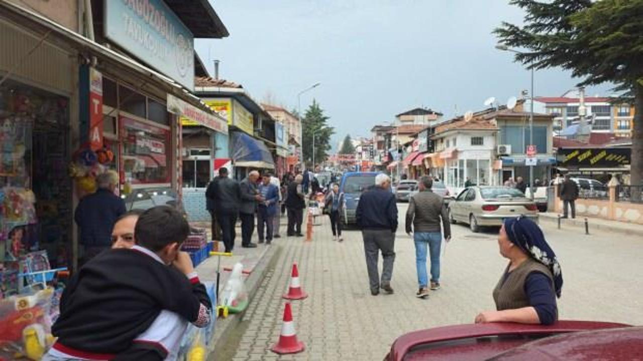 SON DAKİKA: Amasya'da 3 dakikada 2 deprem! Biri 4,4, diğeri ise 4,2 olarak a&ccedil;ıklandı