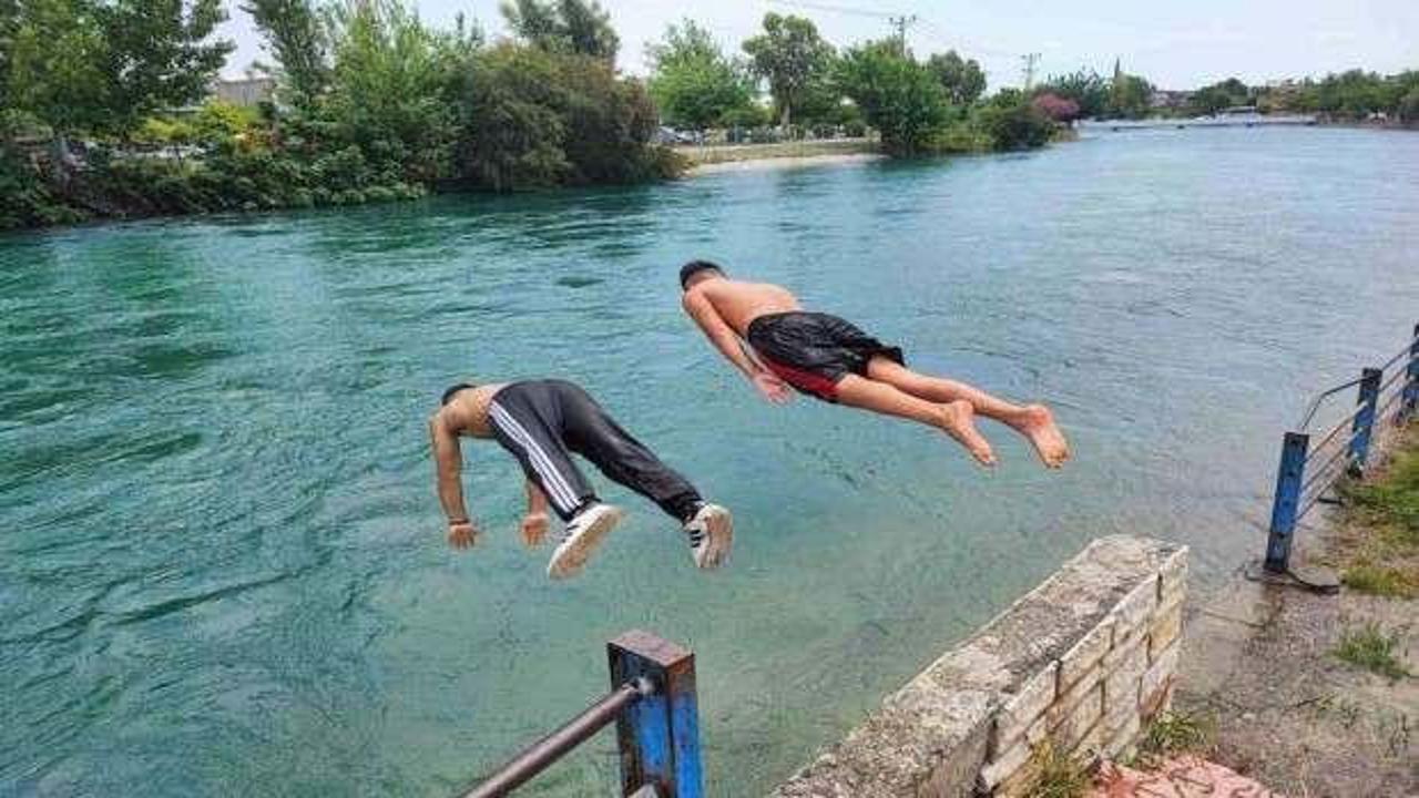 Kardeşini kurtarmak istedi, hayatını kaybetti