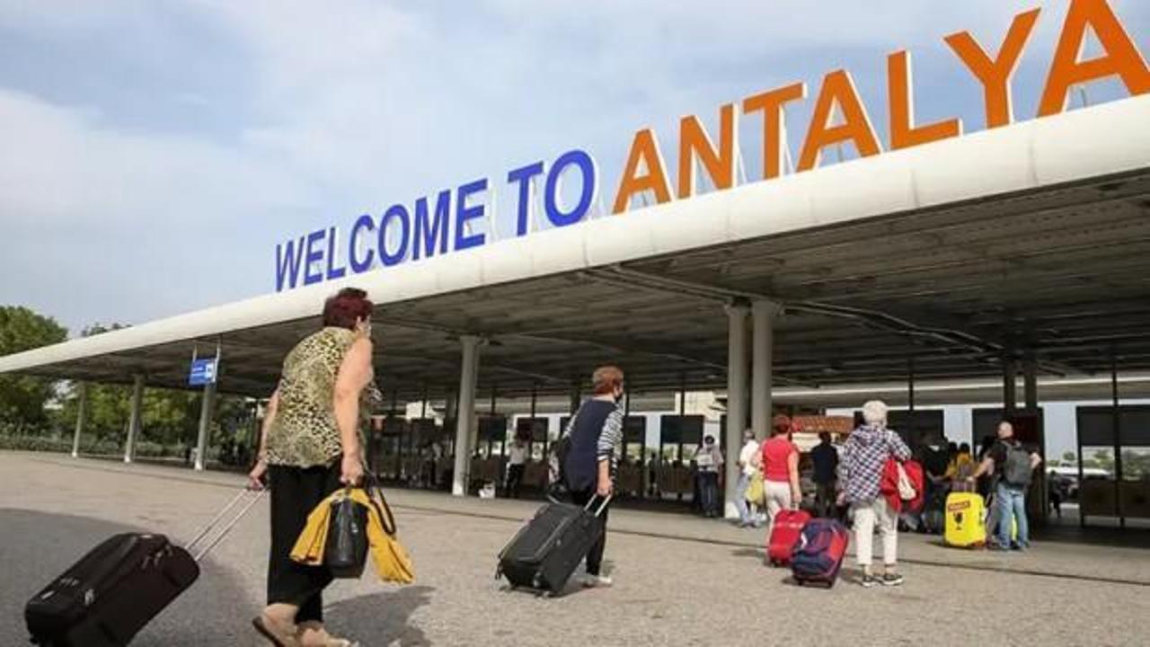 Antalya turizmi 3 milyonu geçti