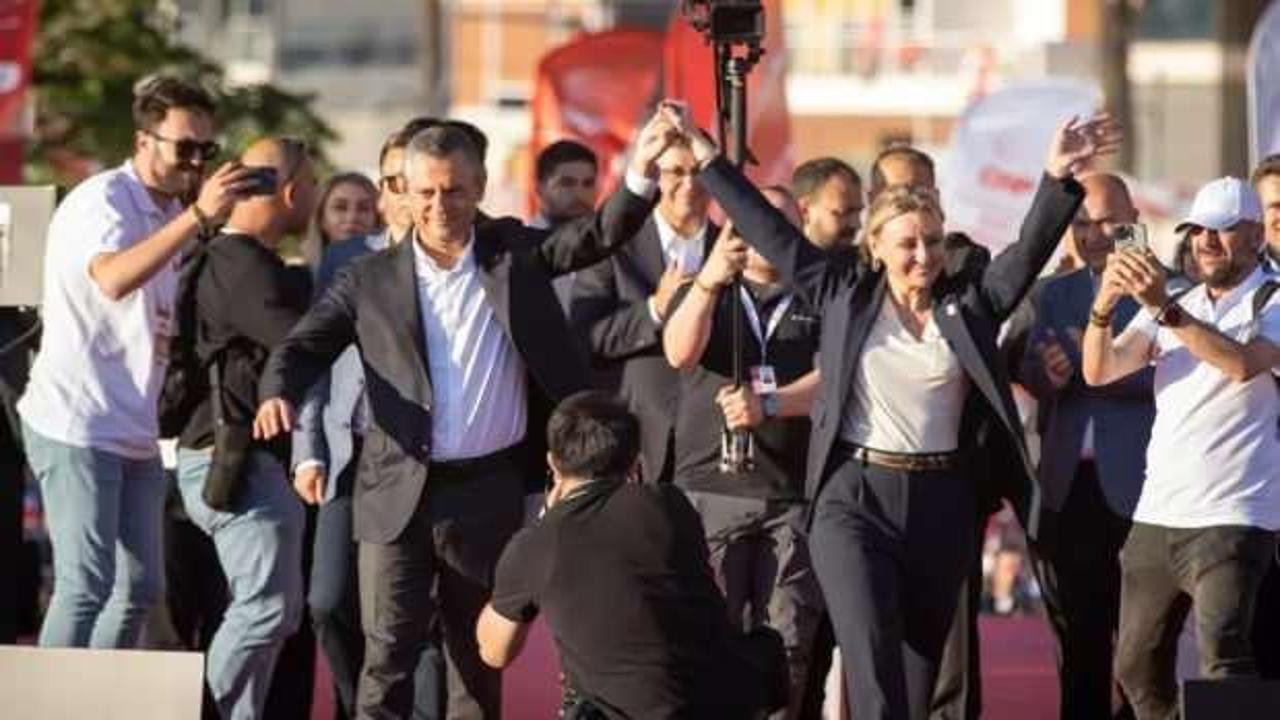 DEVA'dan istifa eden Seda Kaya Ösen CHP'ye katıldı
