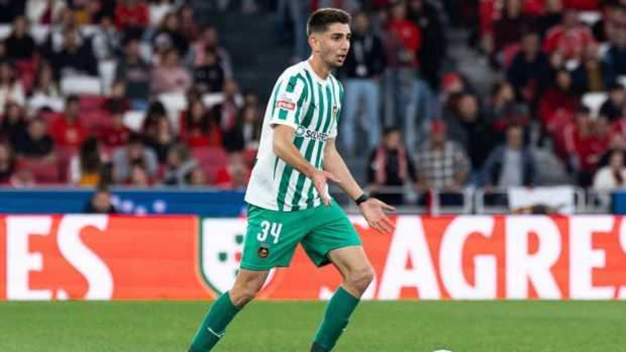 Dört Avrupa devi, Demir Ege Tıknaz'ın peşinde