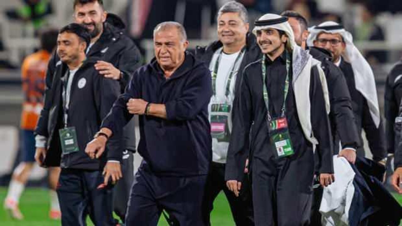 Fatih Terim'in Al Shabab'ı evinde mağlup oldu