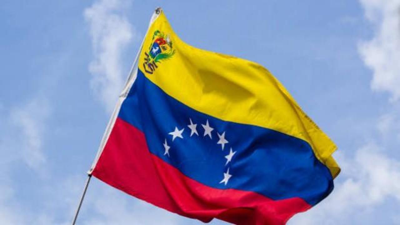 Venezuela sandık başında!