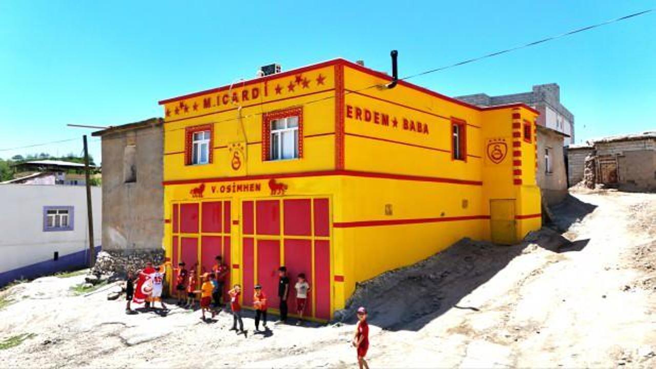 Galatasaraylı taraftardan evine 5. yıldız ve Osimhen güncellemesi geldi