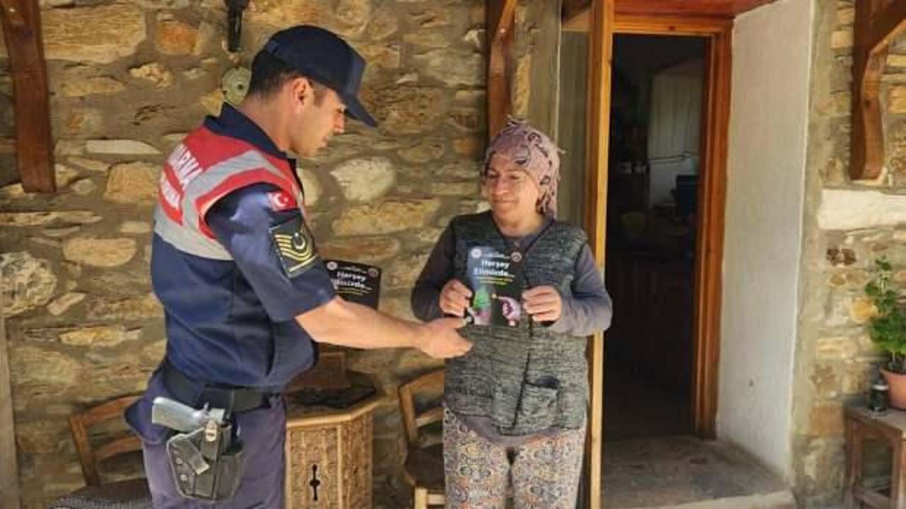 Jandarma kapı kapı bu &ccedil;i&ccedil;ek i&ccedil;in dolaştı: Cezası 577 bin 212 TL! 