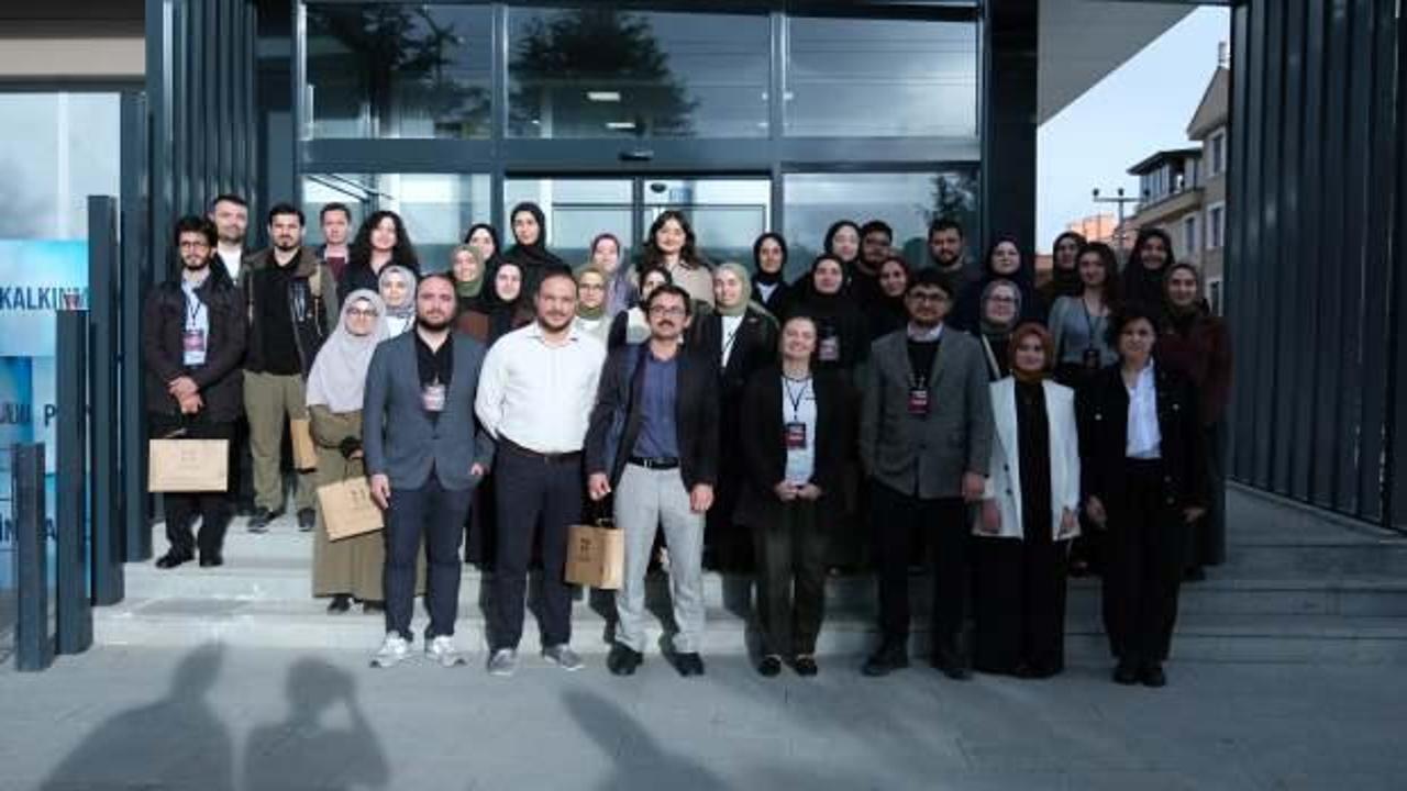 Kudüs Çalışma Grubu’ndan “İsrail Savaş Suçları Çalıştayı”