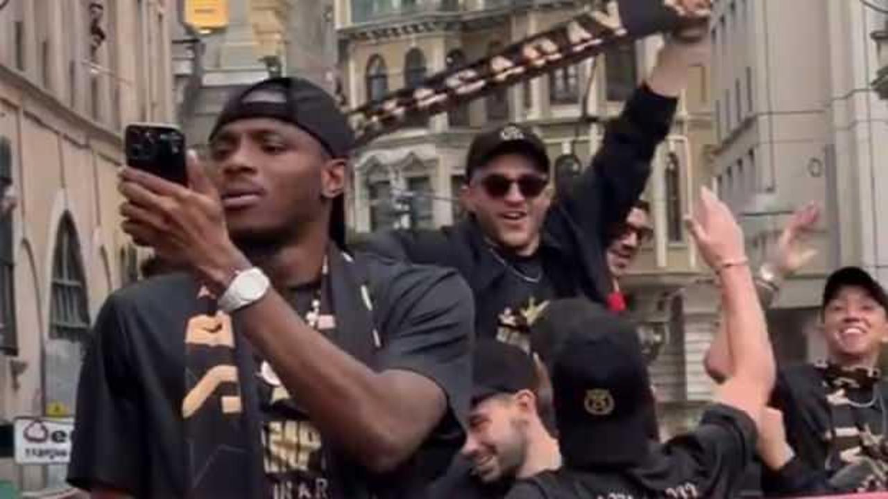 Osimhen'in 'Galatasaray' şaşkınlığı: O anlar viral oldu