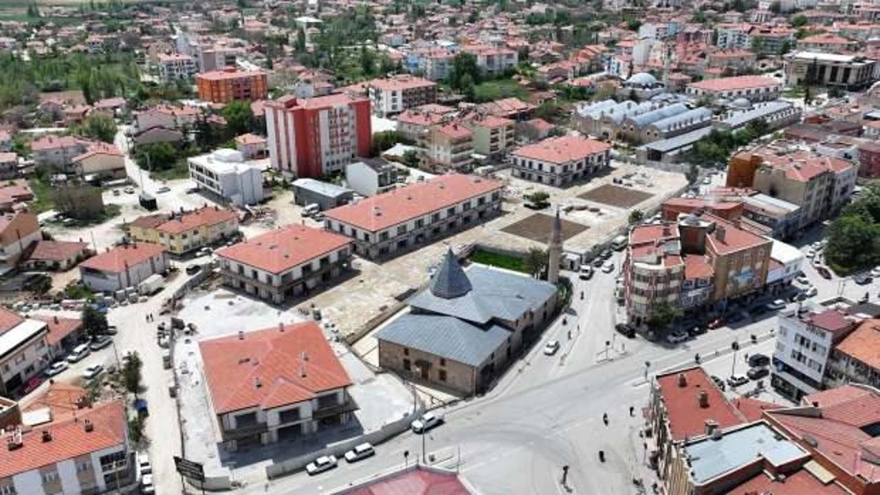 Başkan Altay müjdeyi verdi: Ilgın Osmanlı Kent Meydanı Dönüşüm Projesi'nde sona gelinde 