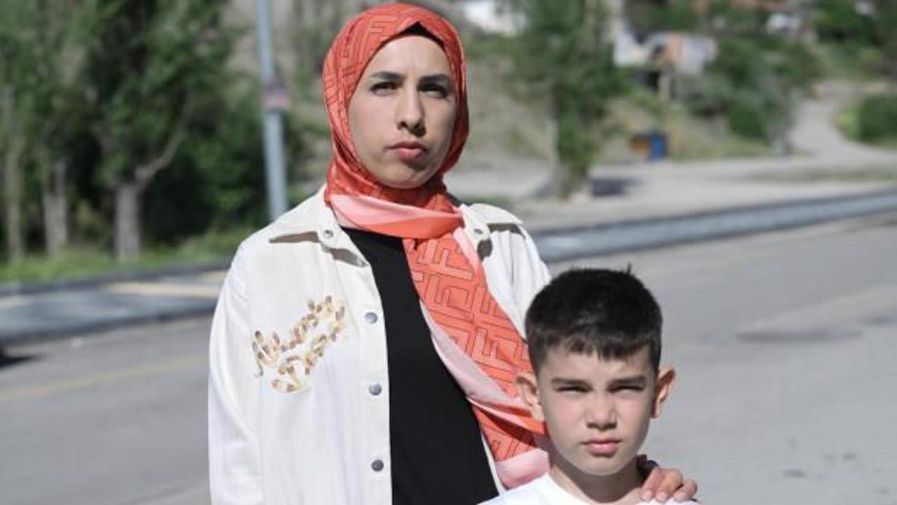 Başıboş köpeklerin saldırısına uğrayan anne isyan etti