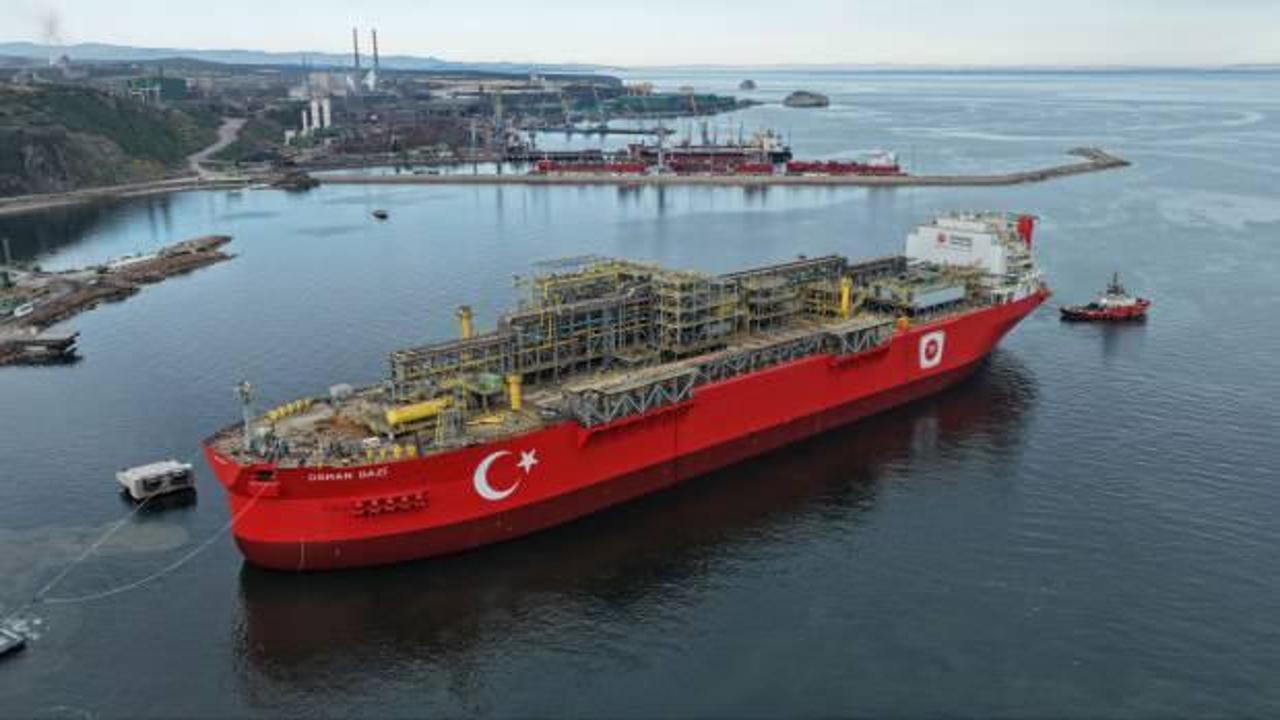 İstanbul Boğazı gemi ge&ccedil;işlerine kapatıldı