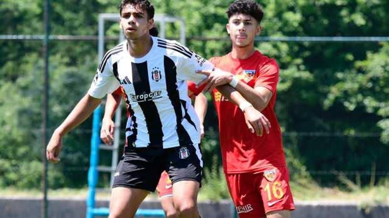 Nefes kesen düello! 8 gollü maçta kazanan çıkmadı