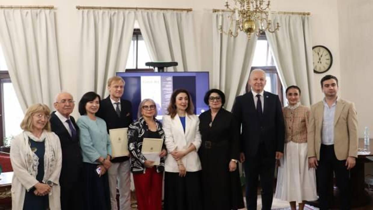 Polonya'da Türk şarkiyatçı Sadık Bey Ağabeyzade anıldı