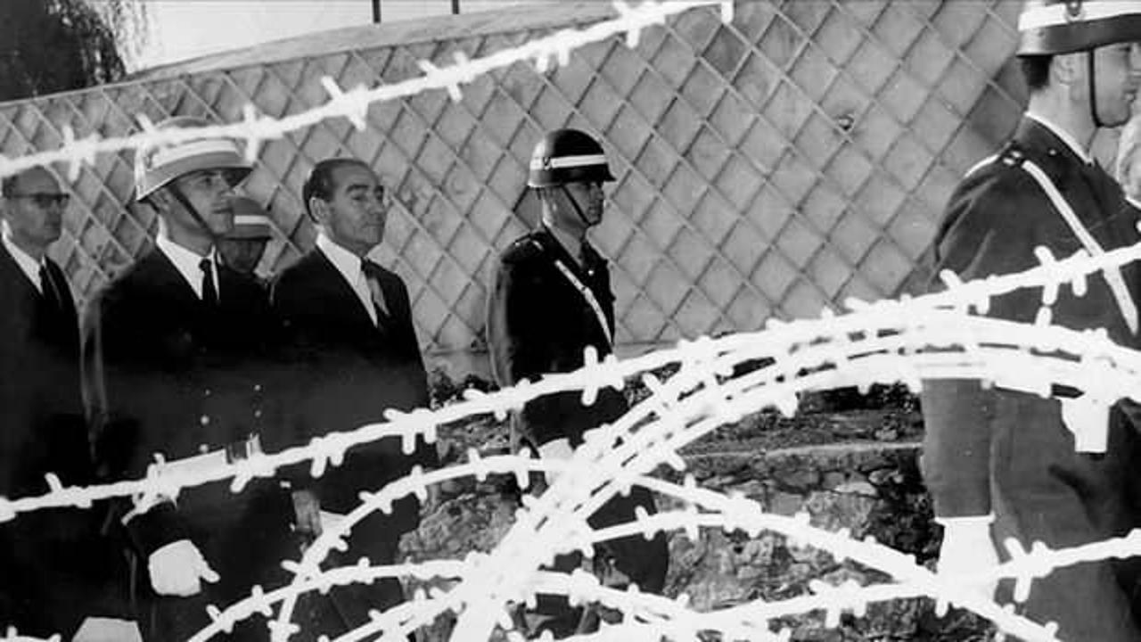 T&uuml;rk demokrasi tarihinin kara lekesi: 27 Mayıs darbesi