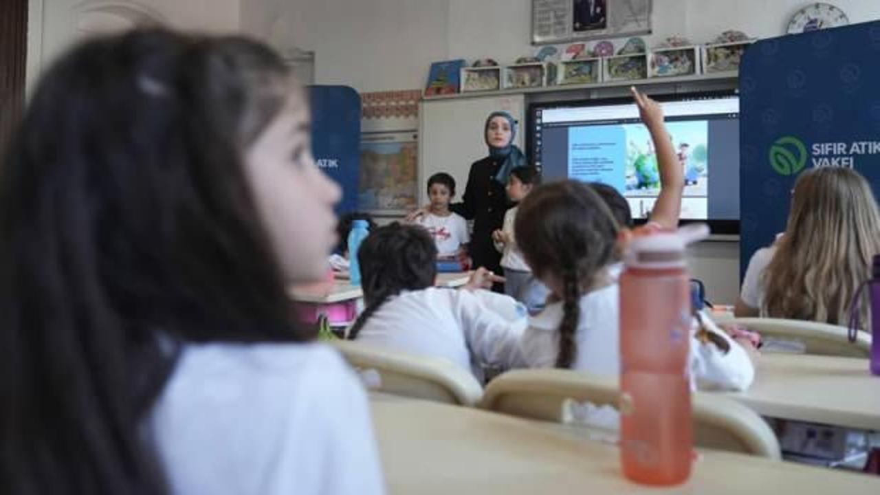 Sıfır Atık Vakfı'ndan, okullarda sıfır atık yönetimine ilişkin farkındalık eğitimi