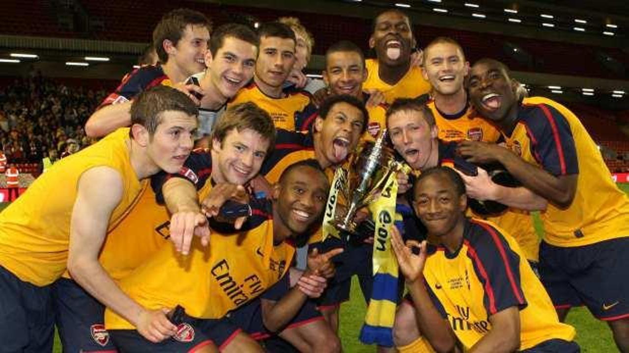 Arsenal'ın eski futbolcusuna 4 yıl hapis cezası! Kulübünden kovuldu