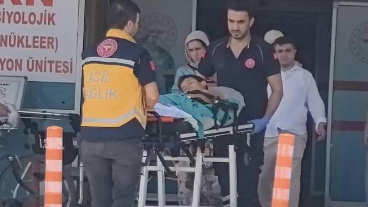 Bursa’da kurban kesilen bahçede bıçağın üstüne düşen çocuk ağır yaralandı