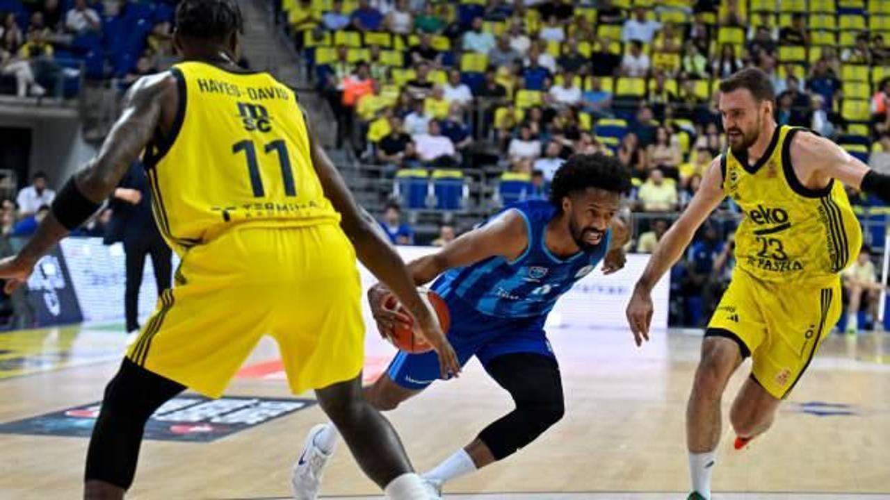 Fenerbahçe, Basketbol Süper Ligi'nde yarı finale yükseldi