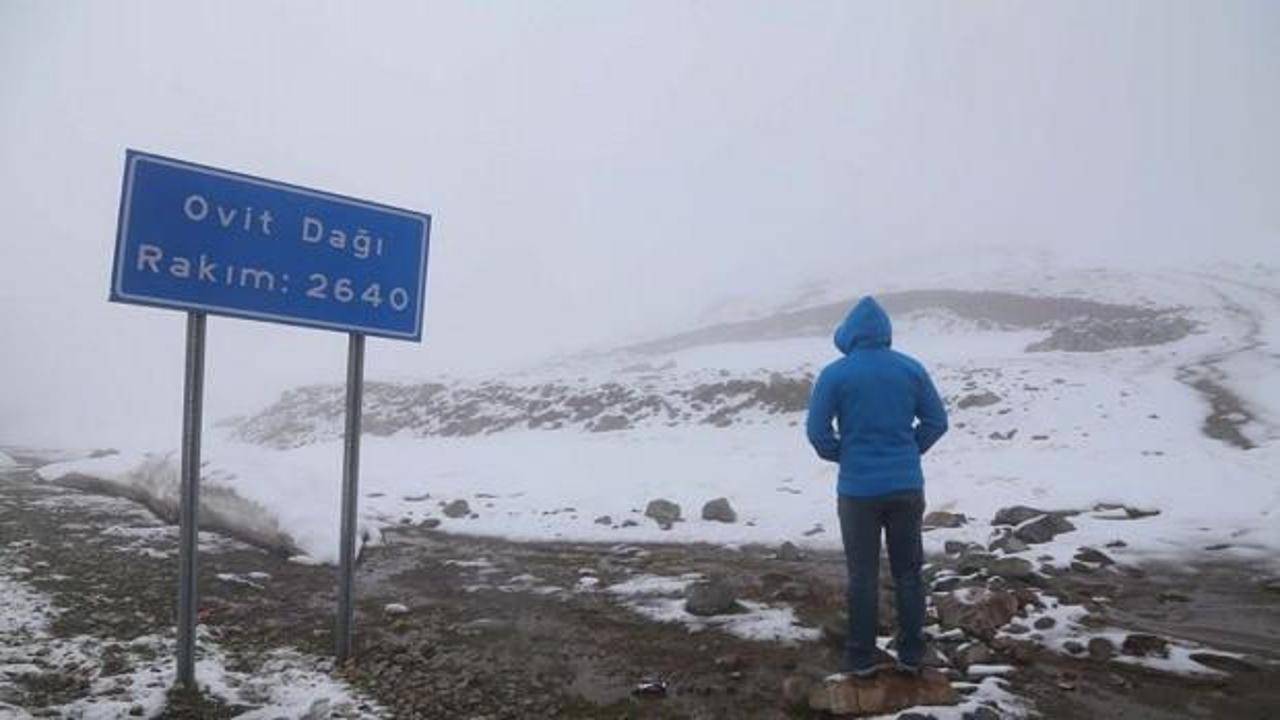 Ovit Dağı&rsquo;nda d&ouml;rt mevsim bir arada!  Haziran ayında kayak keyfi