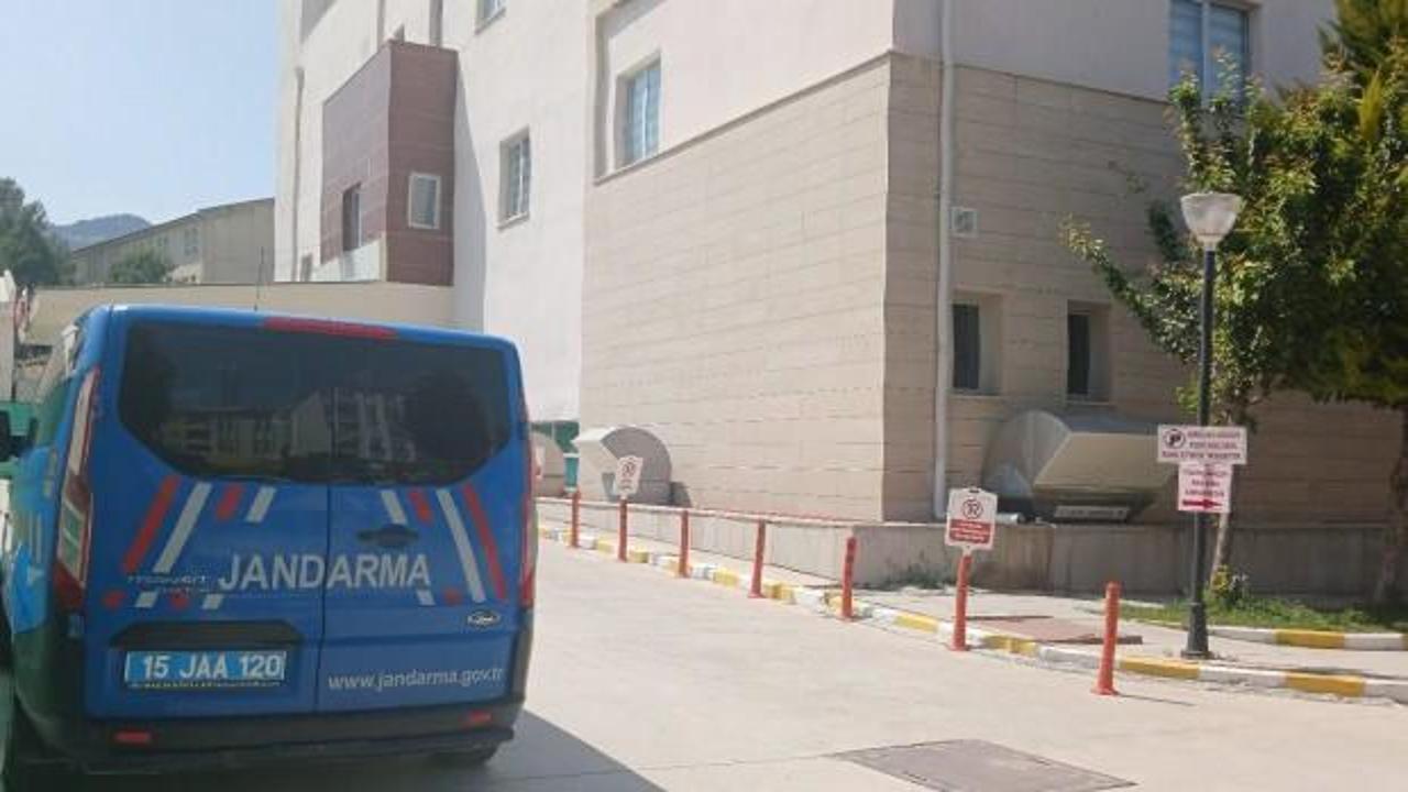 Burdur'da feci kaza: Elini kıyma makinesine kaptıran kız ağır yaralandı