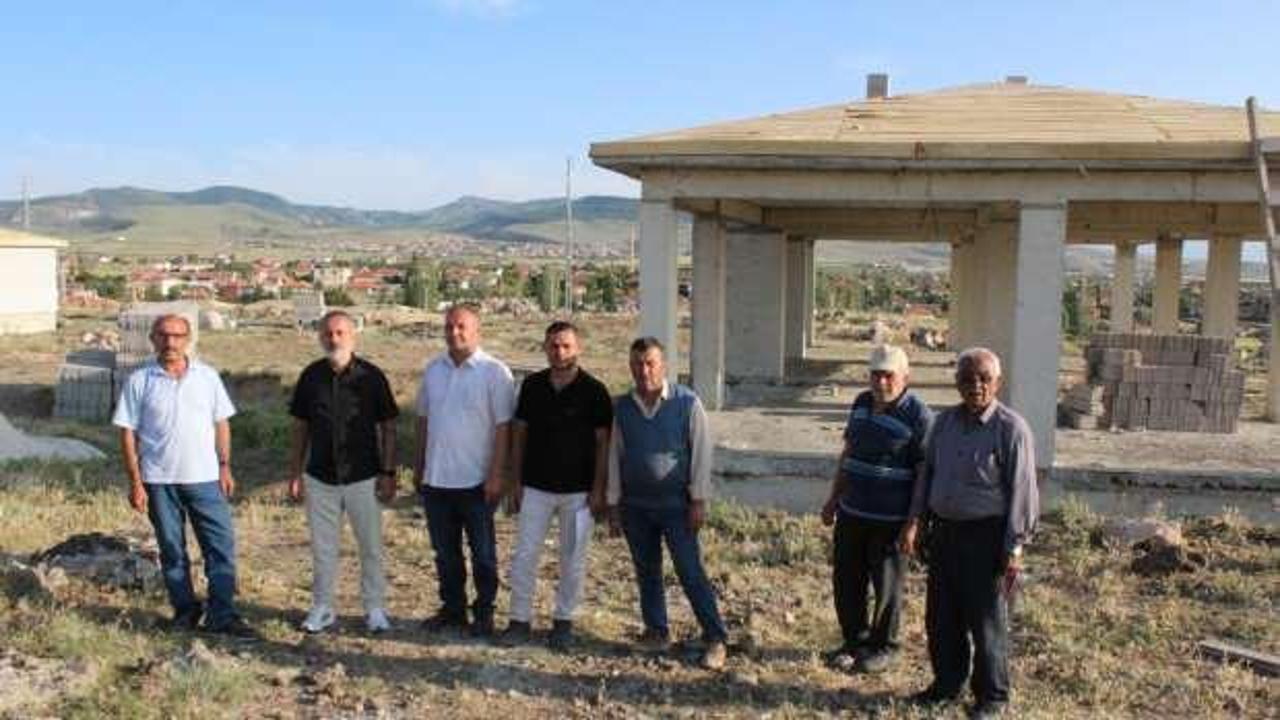 25 k&ouml;yl&uuml;n&uuml;n hayali suya d&uuml;şt&uuml;! Paraları &ouml;dediler m&uuml;teahhit ortadan kayboldu