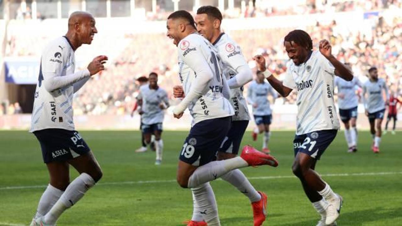 Beşiktaş için bomba iddia! Fenerbahçe'nin yıldızıyla anlaştı
