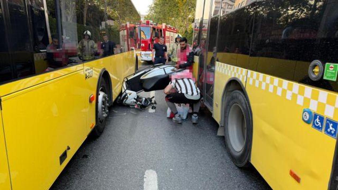 Aynı yerde iki İETT otob&uuml;s&uuml; kazası: Motosiklet altında kaldı, bir aileye arkadan &ccedil;arptı