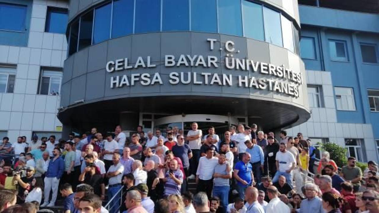 Ferdi Zeyrek hayatını kaybetti, hastane önünde başhekimden açıklama!