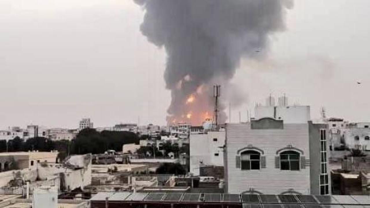 İsrail, Hudeyde Limanı'nı bombaladı