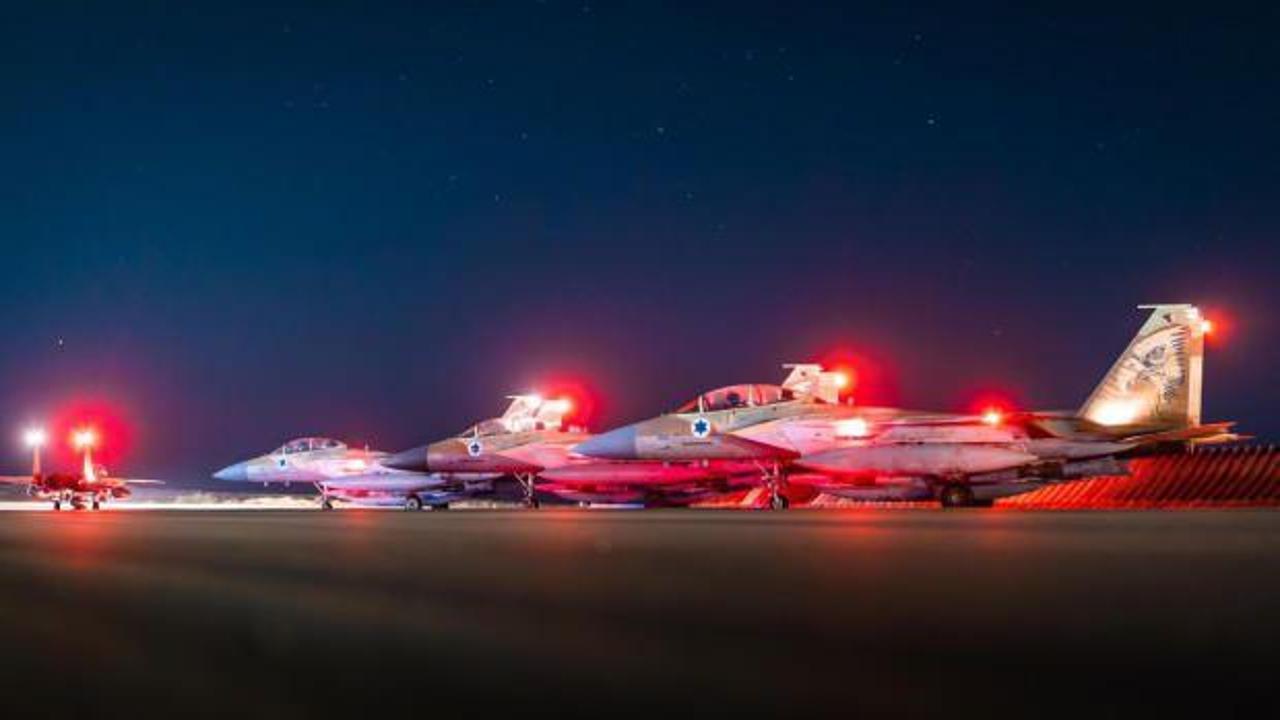 İsrail'den İran'a 'en uzun menzilli' saldırı! 2 bin 434 kilometre...