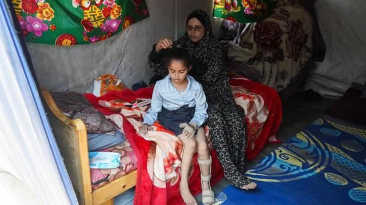 İsrail'in Ramazan Bayramı'nda felç ettiği 8 yaşındaki Rihab artık yardıma muhtaç