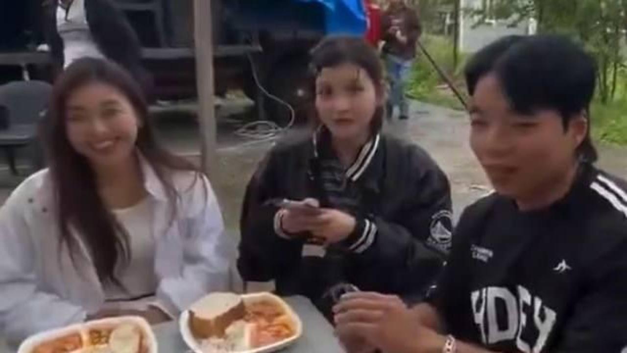 Koreli turistlerden d&uuml;ğ&uuml;n yemeği parası istendi iddiası! Ger&ccedil;ek başka &ccedil;ıktı