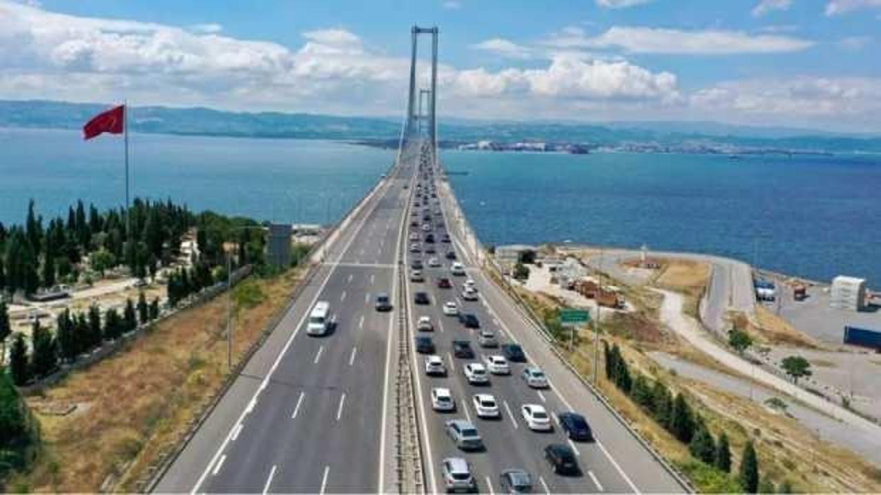 Otoyollardan yaklaşık 16,3 milyon araç geçiş yaptı