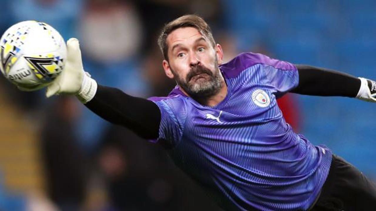 Süper Lig'in efsane oyuncusu veda etti! Dünya devinde 108 dakika oynadı 11 kupa kazandı