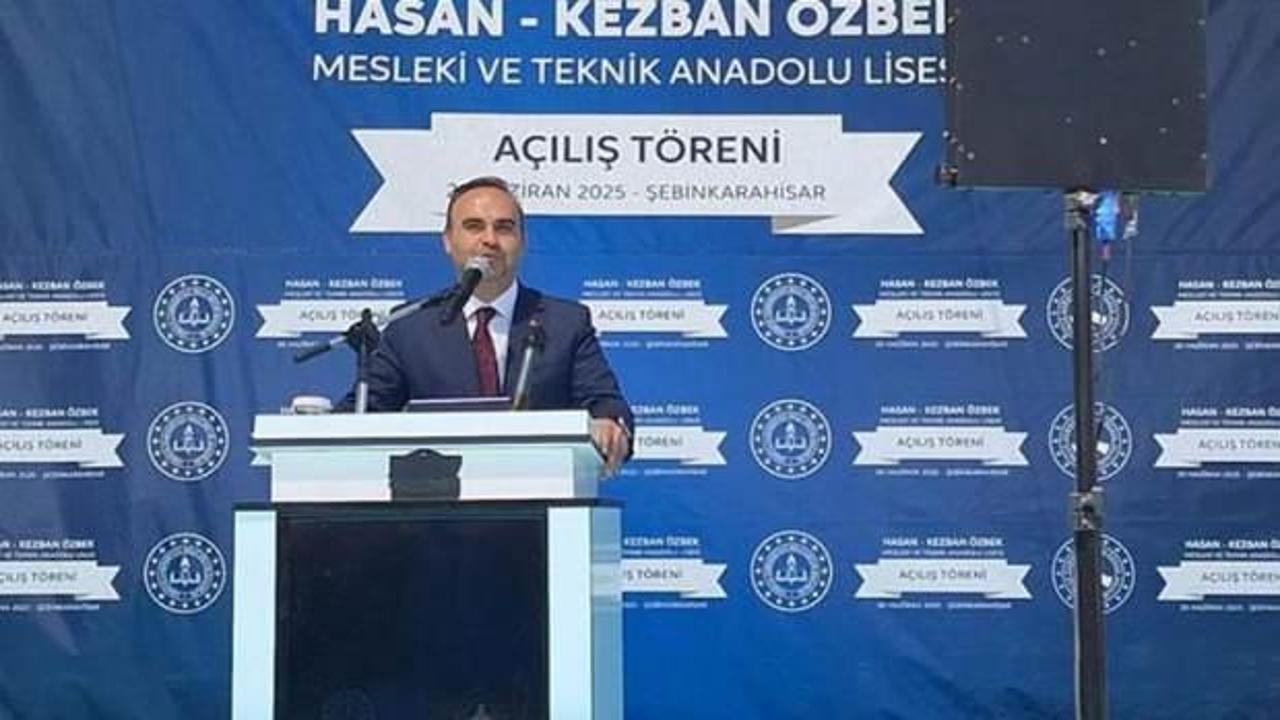 Bakan Kacır: 'Türkiye Yüzyılı' hedefimize adım adım birlikte yürüyeceğiz!